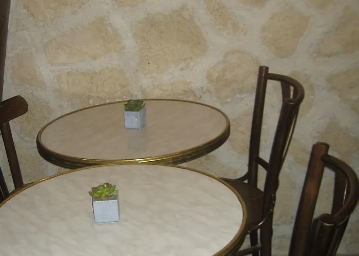 ホテル Opera Dieppe 3*