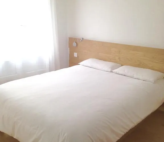 Opera Dieppe ホテル 3*