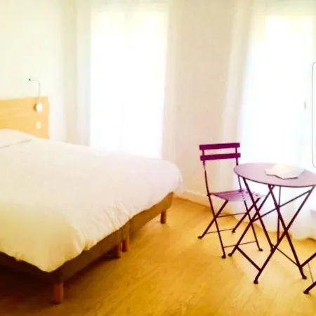 Opera Dieppe Otel 3*